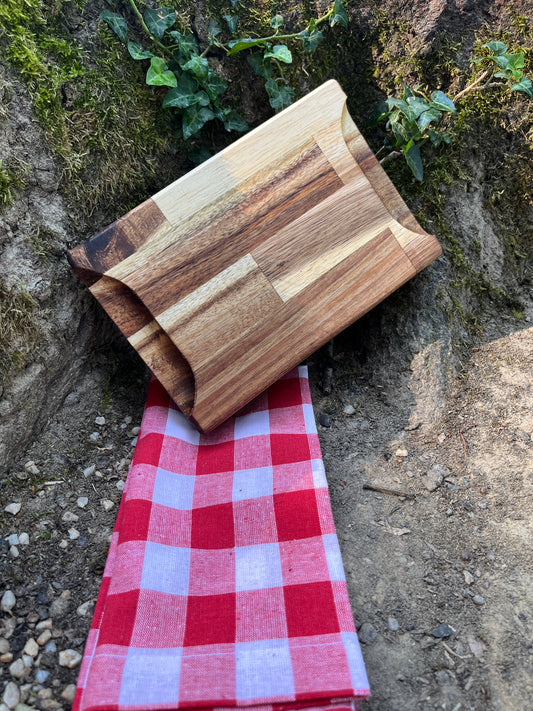 Planchinette en bois 14x21 cm – Petite planche Apéro/ pique-nique qui envoie du bois (sans accessoires)